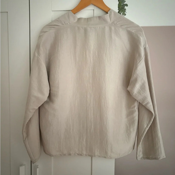 Eileen Fisher 100% Silk kimono cardigan size S - Picture 7 of 7